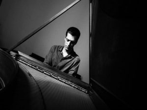duboczky-gergely-playing-the-piano